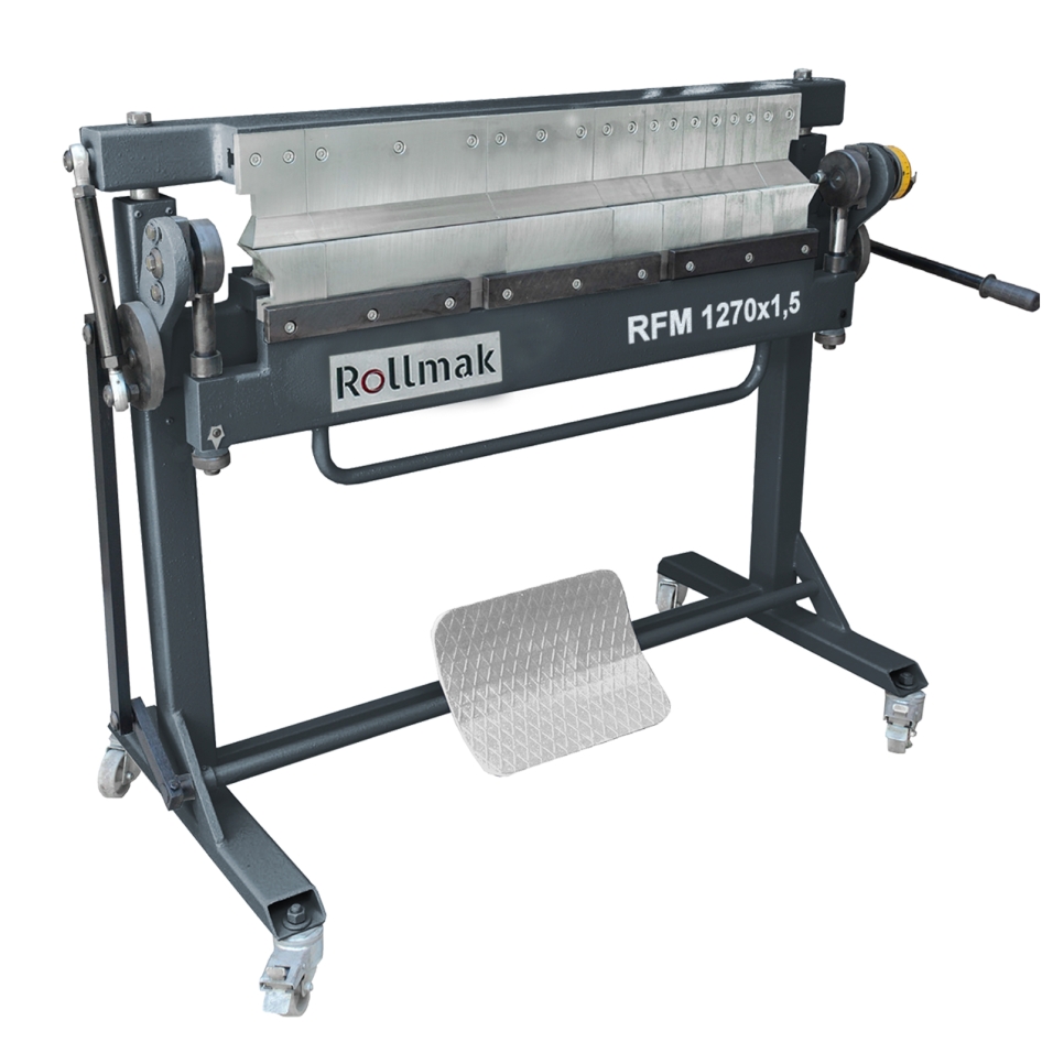 RFM - Plieuse à segments (supérieur et inférieur) à descente verticale